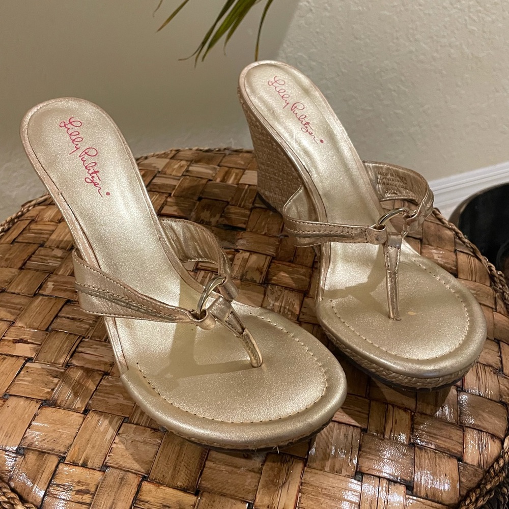 Lilly Pulitzer McKim Gold Wedge Sandals - Size 8.5 M - NWOT